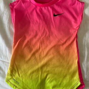 Nike dri fit tee shirt